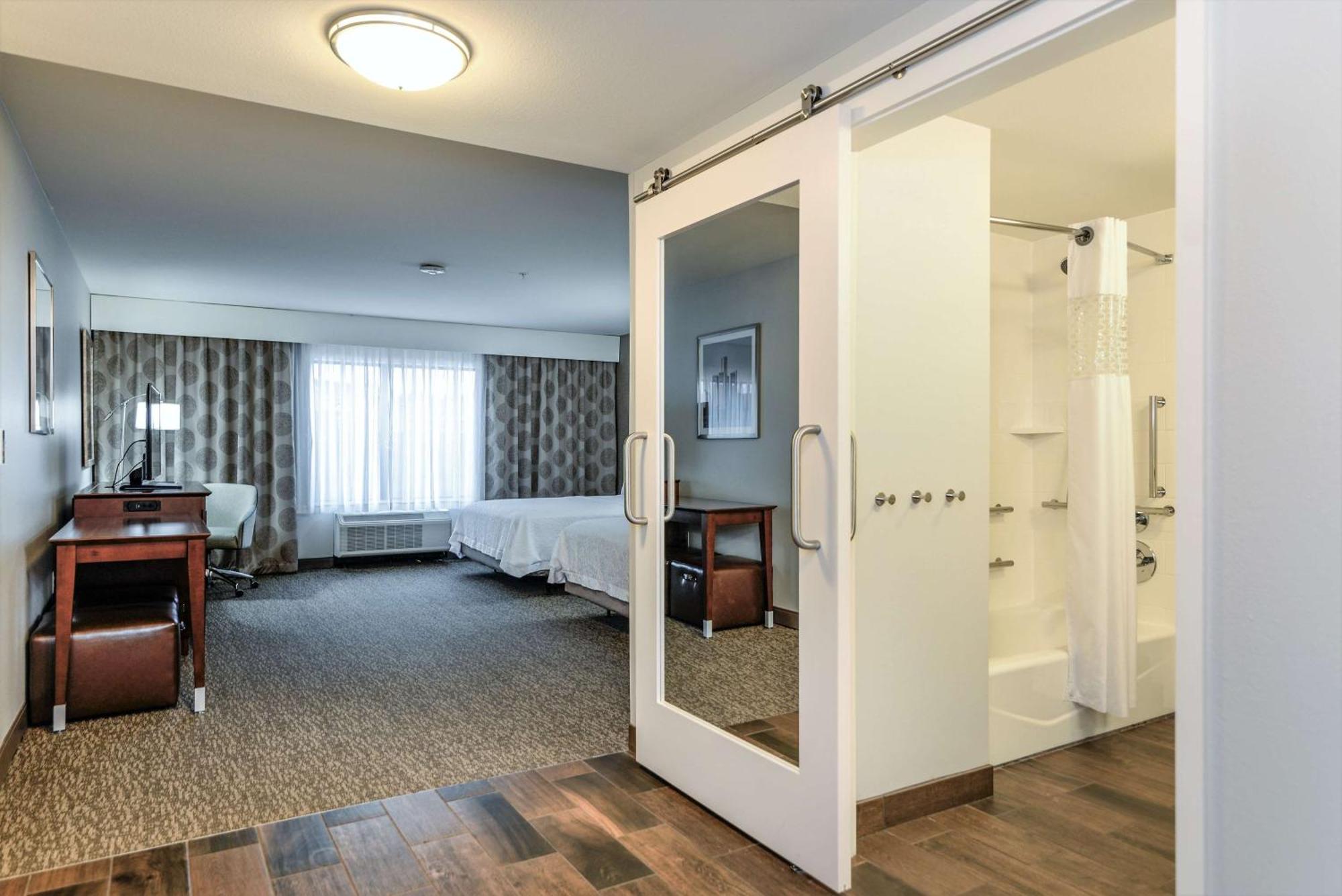 Hampton Inn Brighton Mi Dış mekan fotoğraf